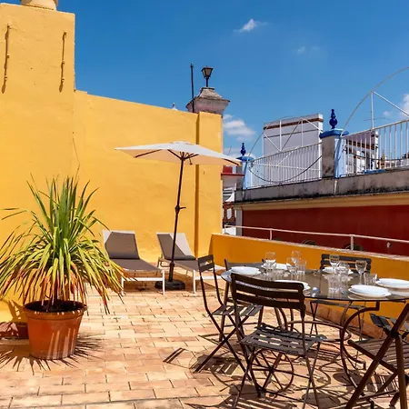 Cathedral Penthouse- Big Private Terrace- Parking 세비야