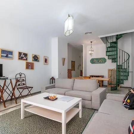 Cathedral Penthouse- Big Private Terrace- Parking 아파트 세비야