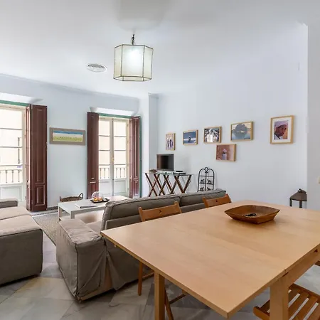 Cathedral Penthouse- Big Private Terrace- Parking Apartamento *