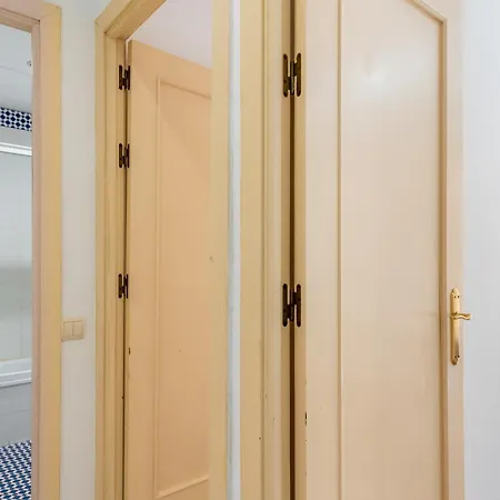아파트 Cathedral Penthouse- Big Private Terrace- Parking *