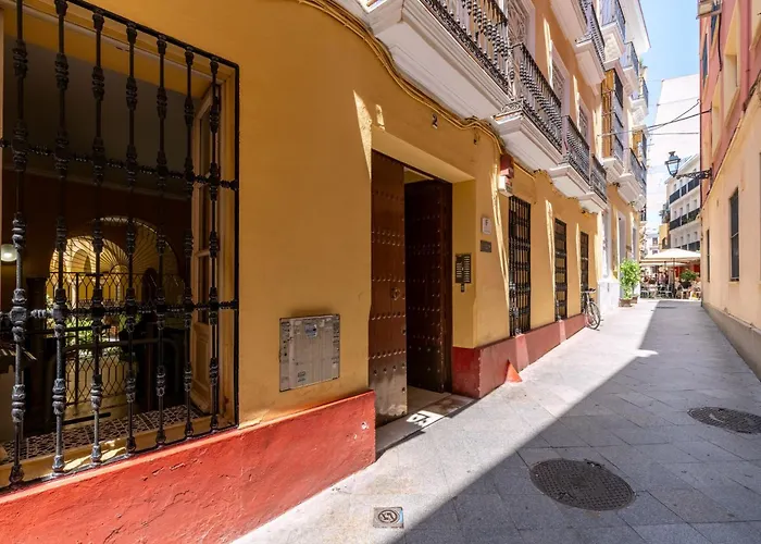 Cathedral Penthouse- Big Private Terrace- Parking *
