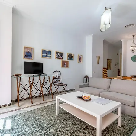 דירה Cathedral Penthouse- Big Private Terrace- Parking