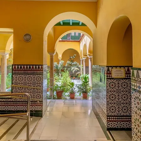 Cathedral Penthouse- Big Private Terrace- Parking סביליה