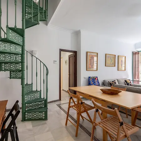 דירה Cathedral Penthouse- Big Private Terrace- Parking סביליה